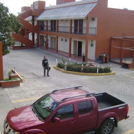Hotel El Descanso Mazatlán Exteriér fotografie