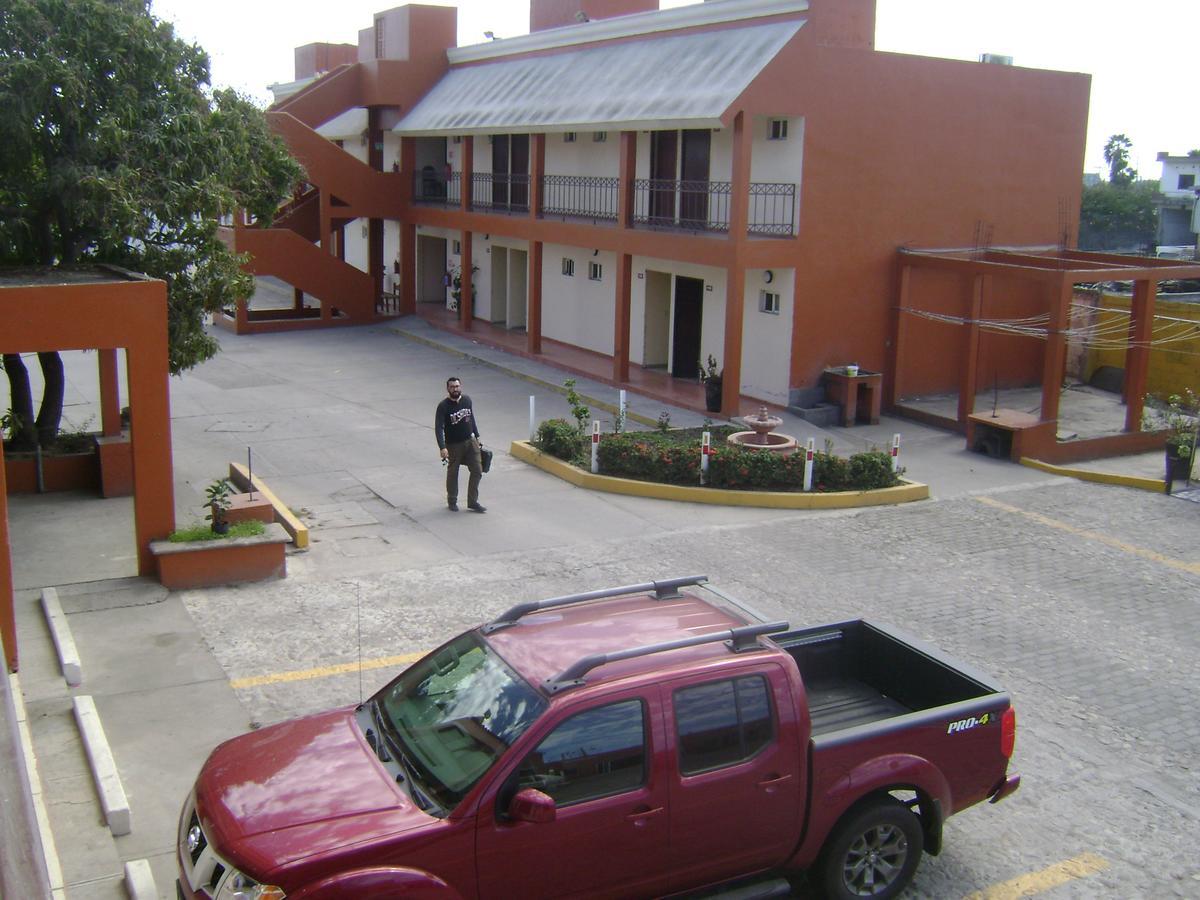 Hotel El Descanso Mazatlán Exteriér fotografie