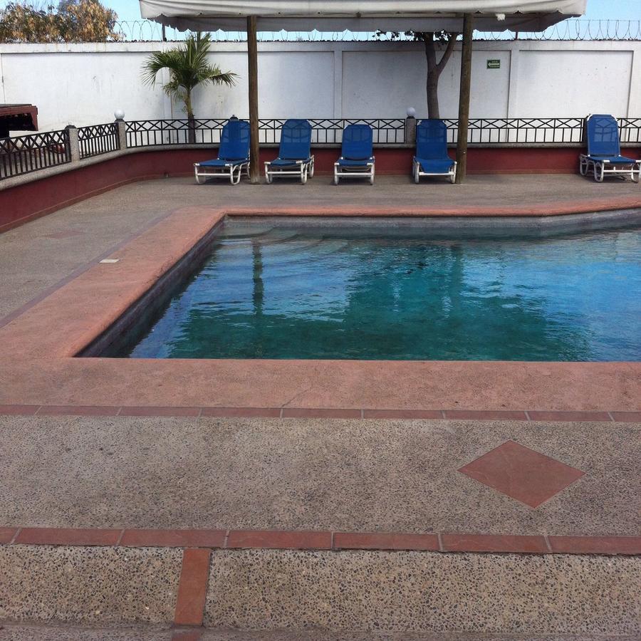 Hotel El Descanso Mazatlán Exteriér fotografie